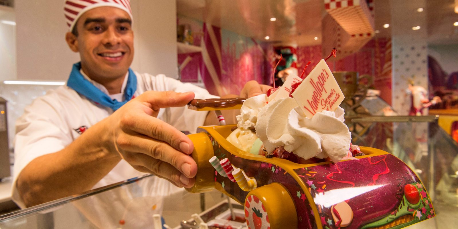 8 Best Ice Cream Shops at Sea